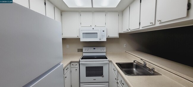 Building Photo - 4214 Treat Blvd
