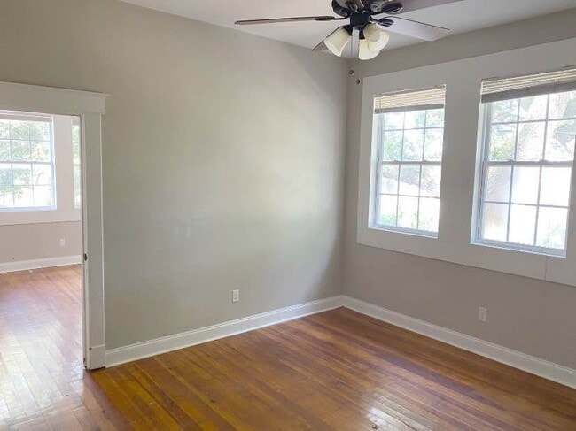 Building Photo - 2553 Saint Ann St