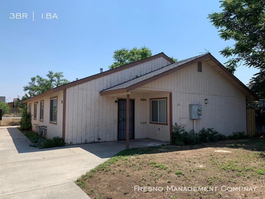 Foto principal - 3 bedroom in Dinuba CA 93618