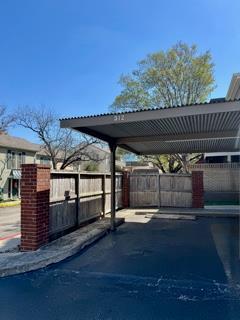 Building Photo - 2300 Nacogdoches Rd