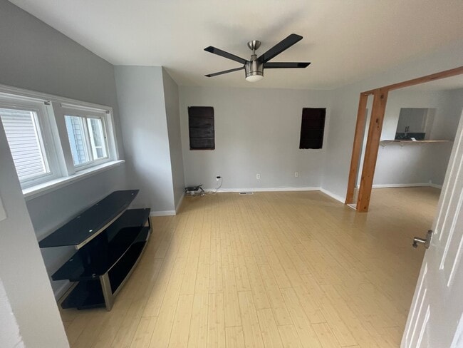 Foto del edificio - 120 lyndale ave