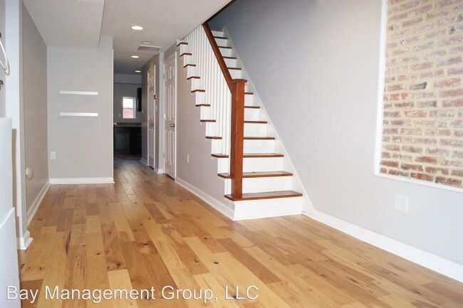 Building Photo - 2 br, 1.5 bath House - 222 S. Durham St.