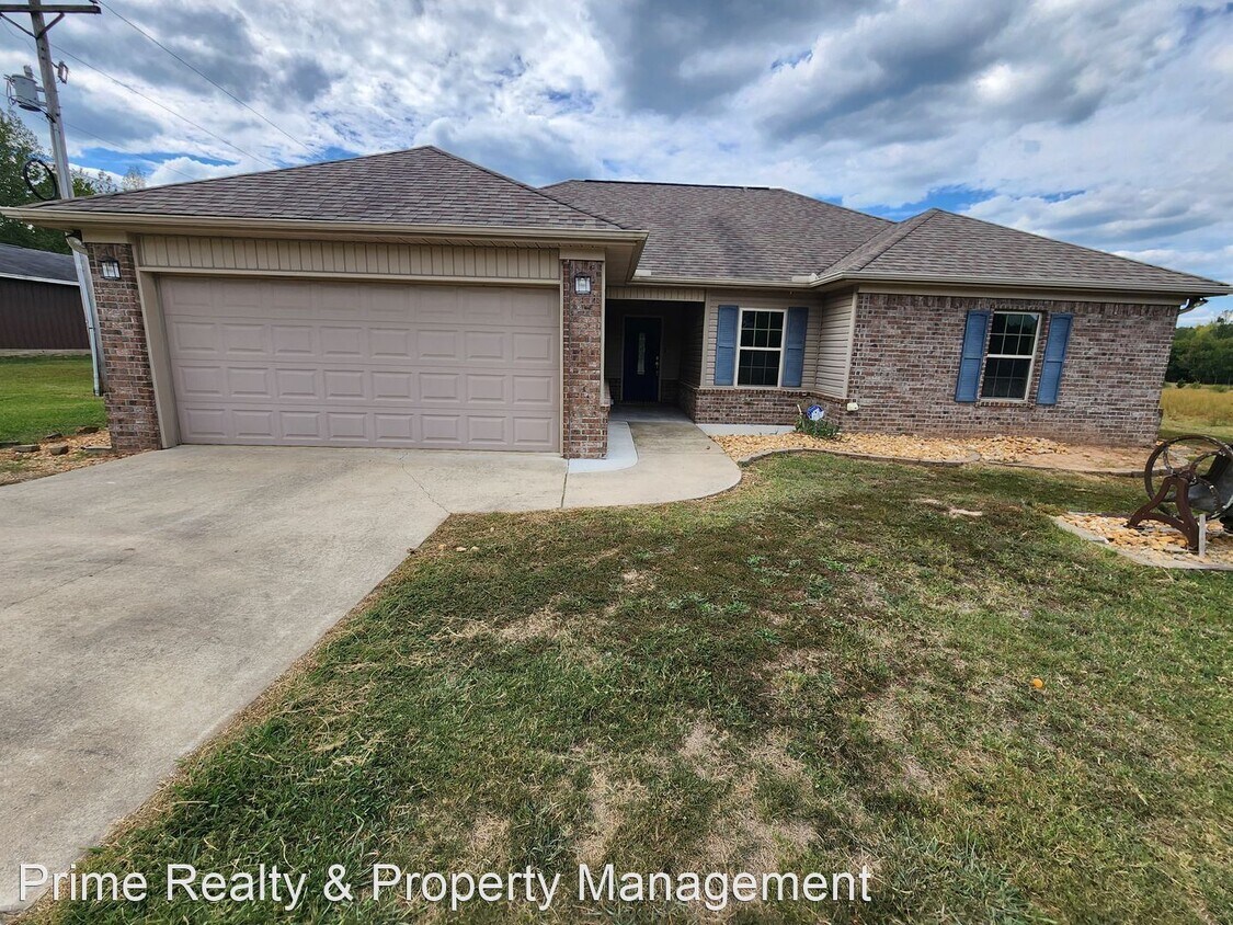Primary Photo - 3 br, 2 bath House - 400 Walnut Valley Road