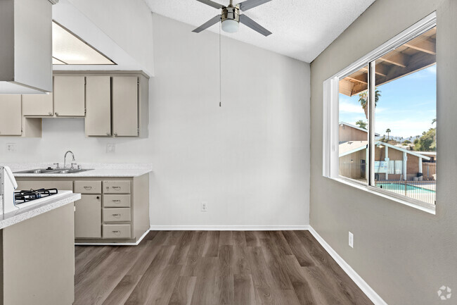 Interior Photo - Green Tree Park Apt
