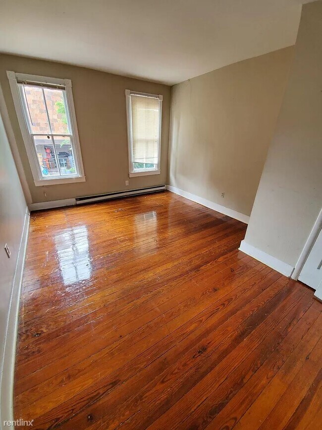 Foto del edificio - 2 br, 1.5 bath House - 9 Cornhill Street