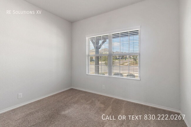 Building Photo - 6702 Shiraz Wy