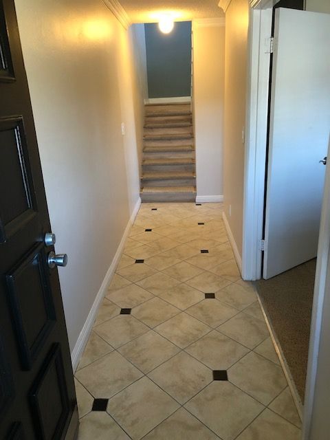 Foto del edificio - 1190 W 24th St