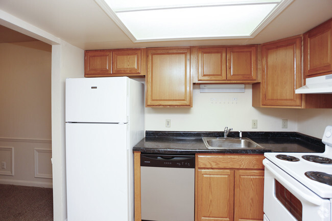 Interior Photo - GOLFVIEW