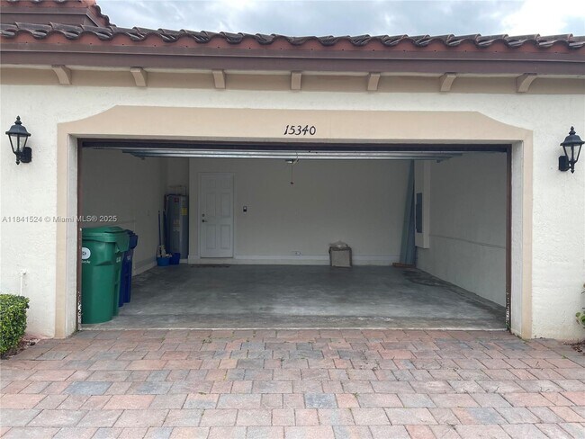 Building Photo - 15340 SW 176th Ln