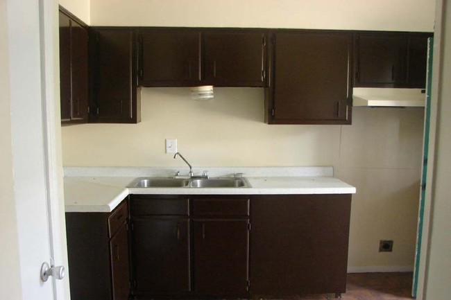 Other - Kitchen - East Raines Road Apartments