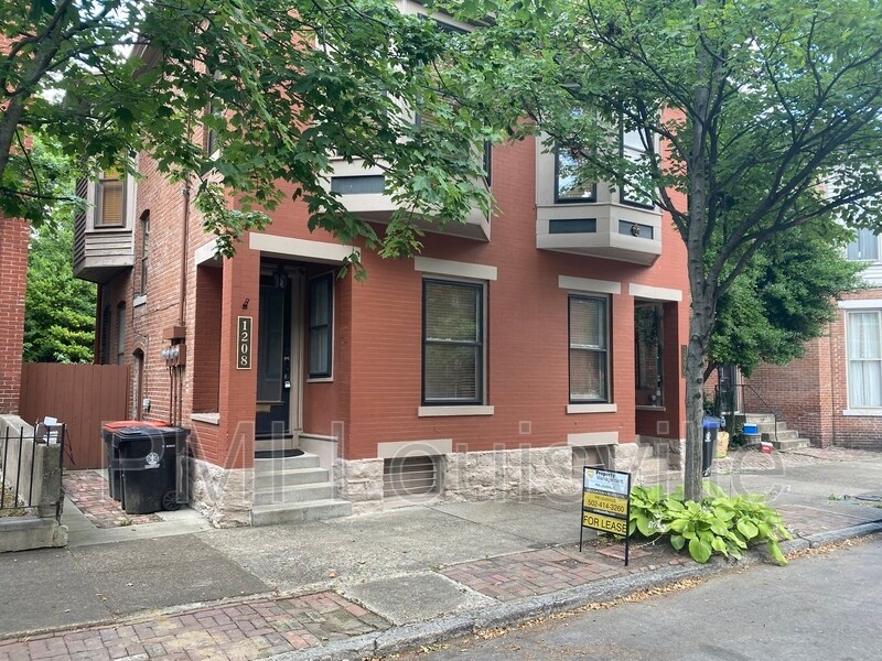 1208 Garvin Pl, Louisville, KY 40203 Condo for Rent in Louisville, KY