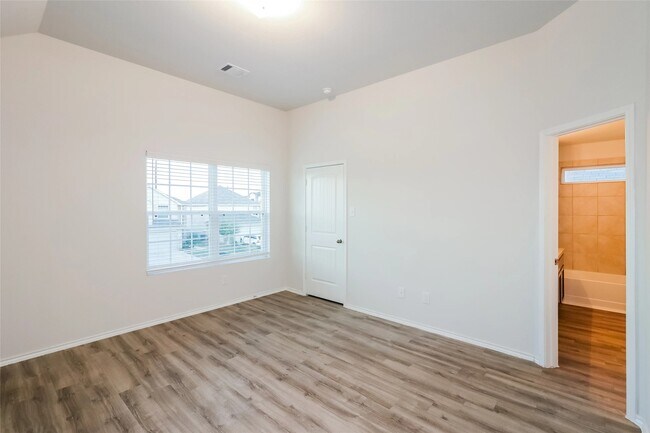 Foto del edificio - 17010 Andrew Nook Ln