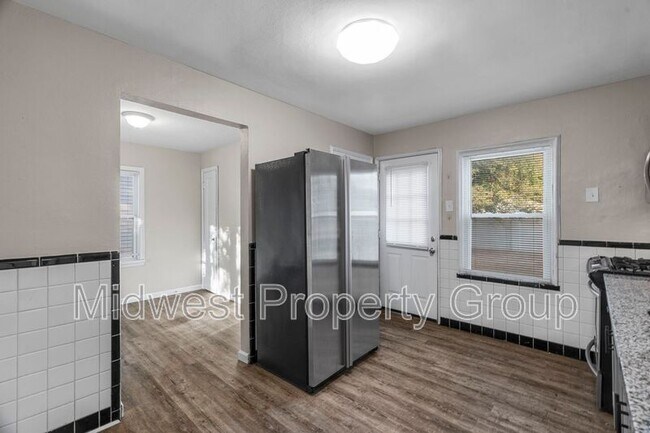 Foto del edificio - 216 Graham Rd