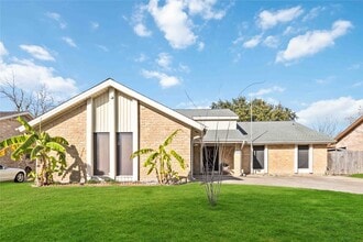 Building Photo - 21214 Park Bend Dr