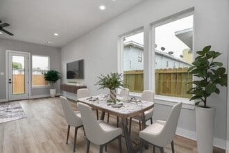 Building Photo - 6817 Peerless St