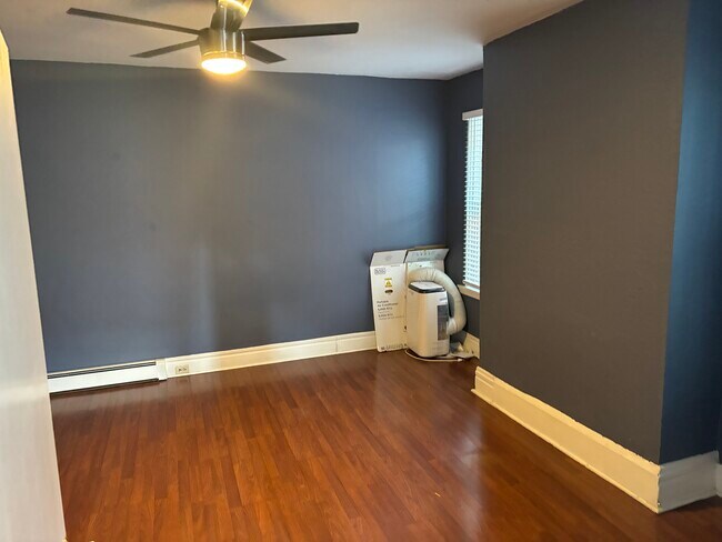 Foto del edificio - 619 Copeland St