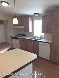 Building Photo - 3 br, 2 bath House - 16324 E. Brandt Rd.