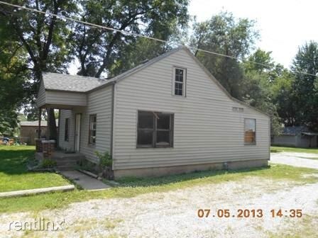 Building Photo - 2 br, 1 bath House - 627 N Hillcrest Ave