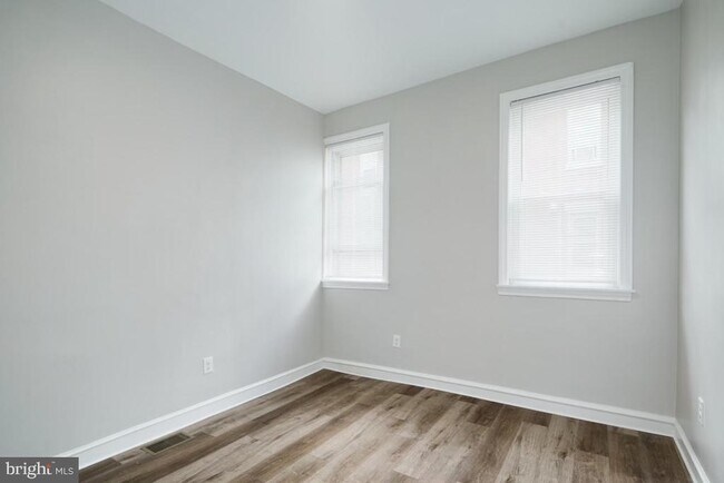 Foto del edificio - 525 Wolf St