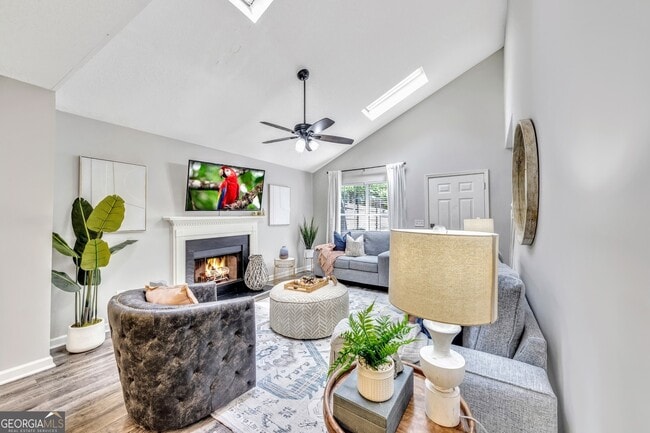 Foto del edificio - 4210 Lakes End Dr NW