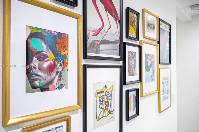 Building Photo - 1720 SW 11th St