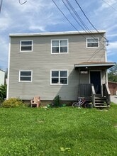 Building Photo - 94 Somerset St