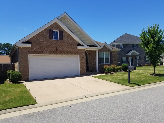 Building Photo - 164 Nautico Way