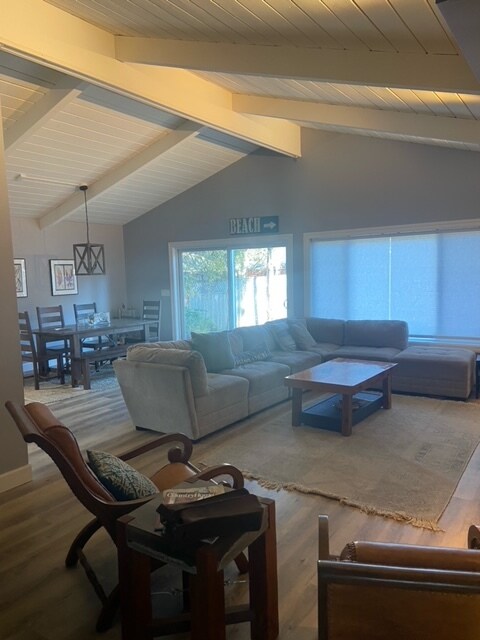 Foto del edificio - 232 Moosehead Dr