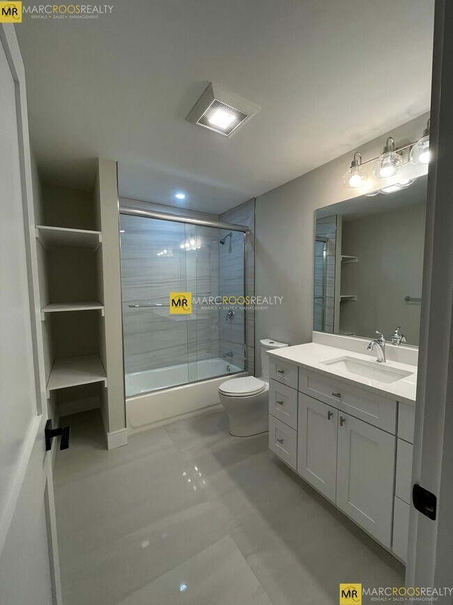 Foto del edificio - 152 Trenton St