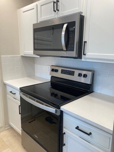 Foto del edificio - 8888 Tallwood Dr