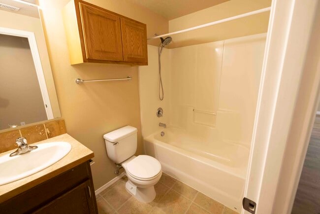 Foto del edificio - 1300 SW Greeley St