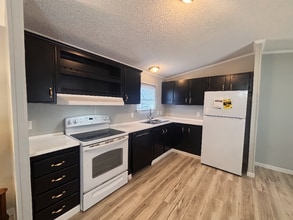 Building Photo - 7007 Timber Ridge N