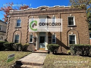 Building Photo - 603 Simpson St