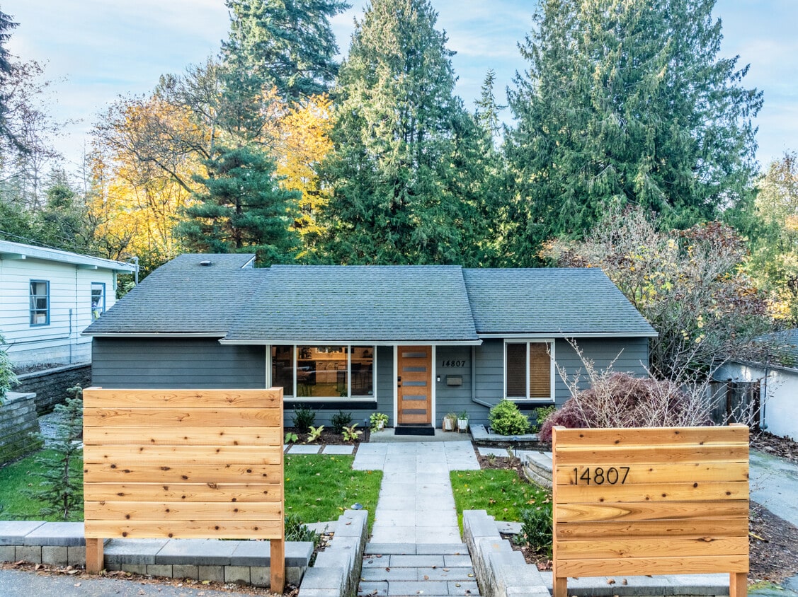 Foto principal - 14807 Ashworth Ave N