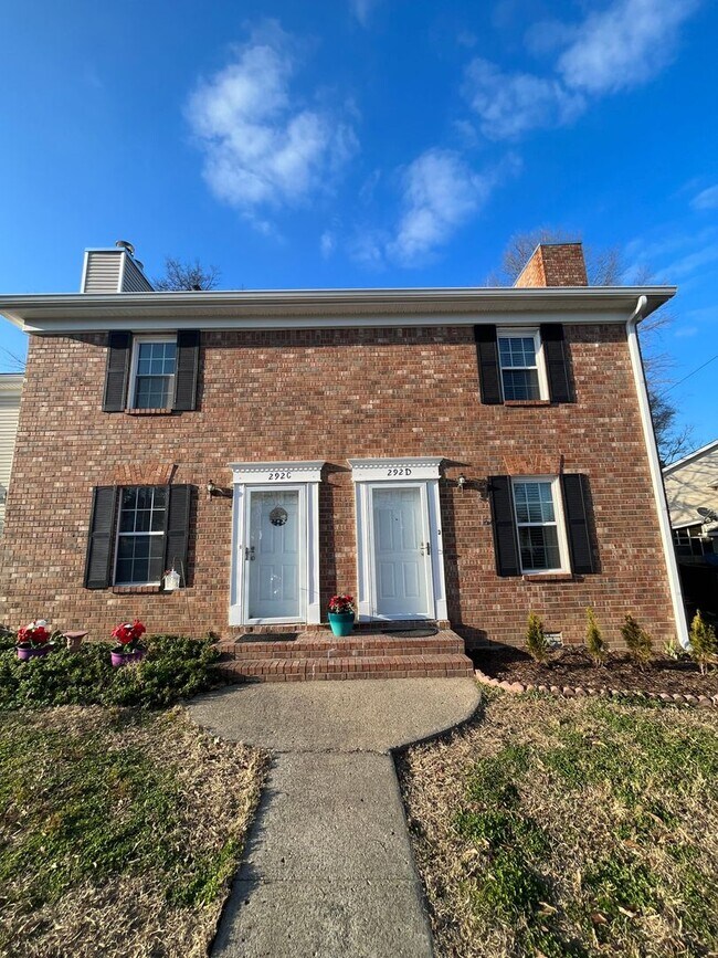 Foto del edificio - Recently Renovated Hendersonville Condo