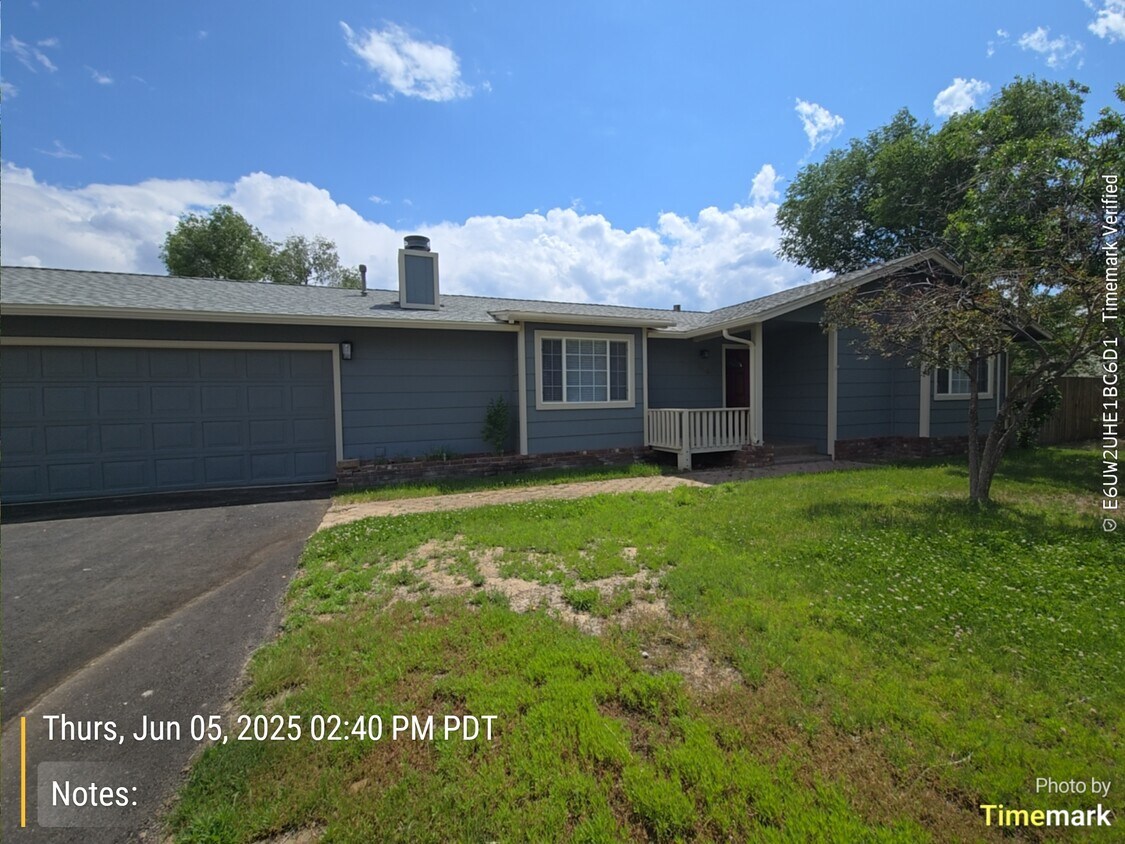 Foto principal - 1333 Saratoga St