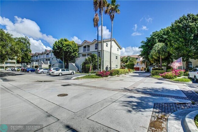 Foto del edificio - 2465 NE 14th Street Causeway