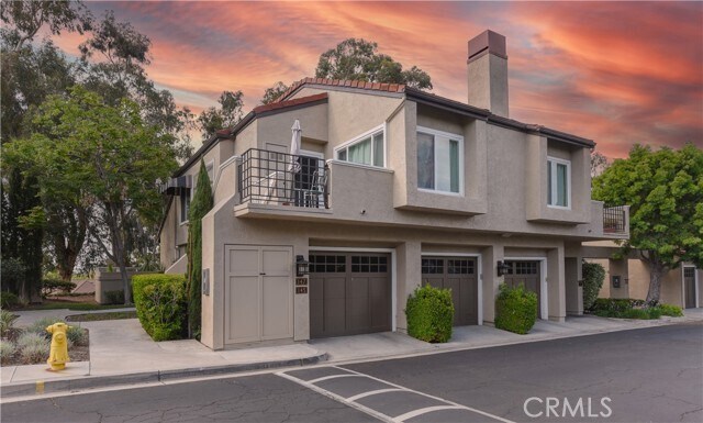 Foto principal - 145 Stanford Ct