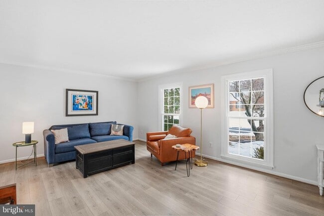 Foto del edificio - 2207 Victor Ct