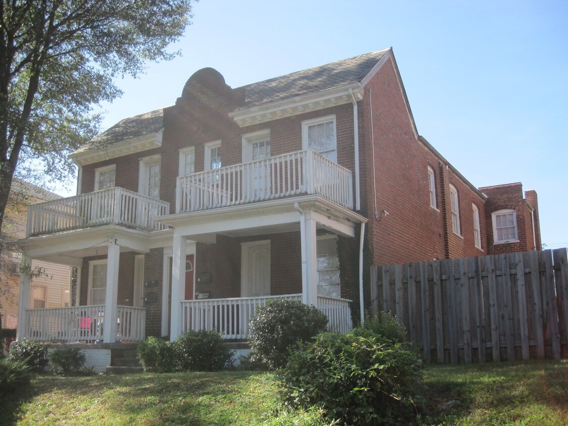 All Brick Quad. - 2416 Barton Ave
