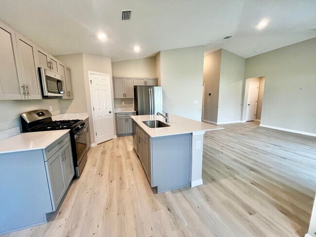 Foto del edificio - Newly Built 3BR/2BA Home with Spacious Int...