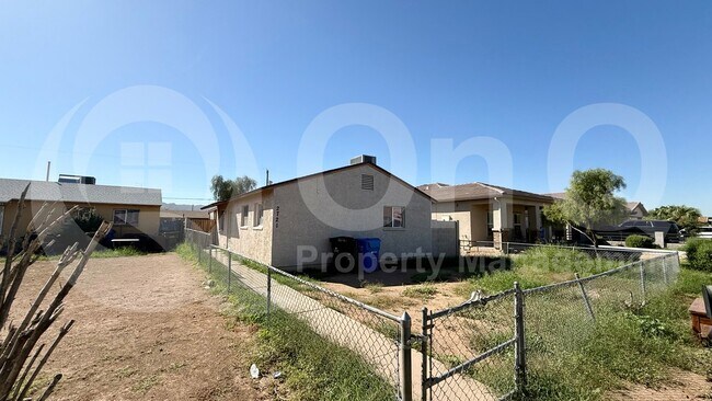 Photo - 2721 E Wier Ave House