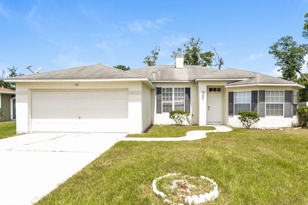 Primary Photo - 1168 S Brickell Dr