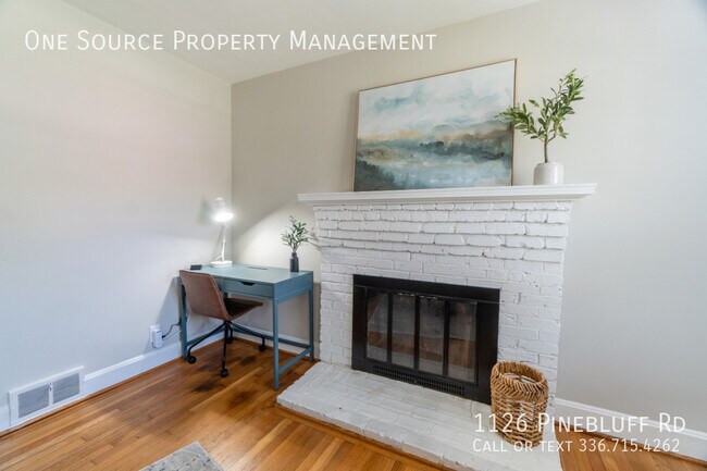 Building Photo - 1126 Pinebluff Rd