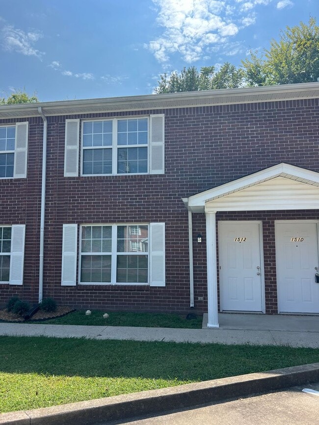 Photo - 1512 Center Pt House