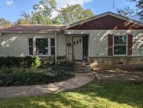 Building Photo - 2007 S 9th St