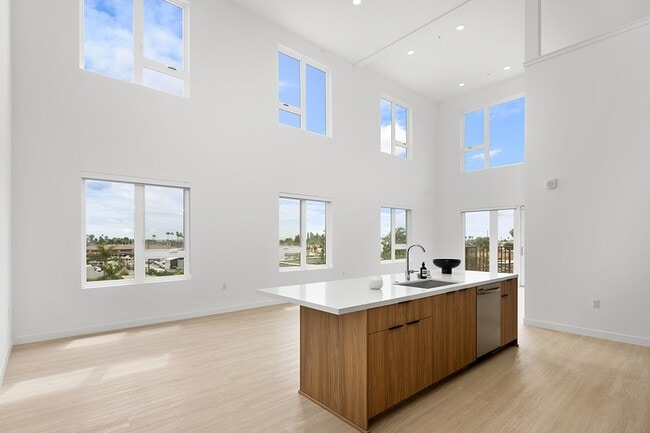 Building Photo - Paxton