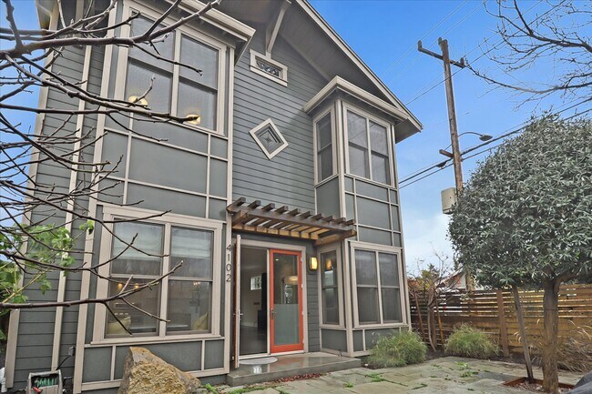 Foto del edificio - 4102 Lusk St