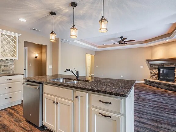 Building Photo - 11297 Belleharbour Cove