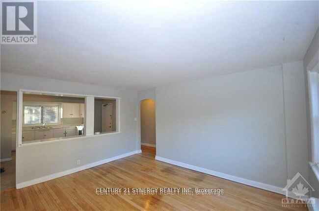 Building Photo - 151 Holmwood Ave